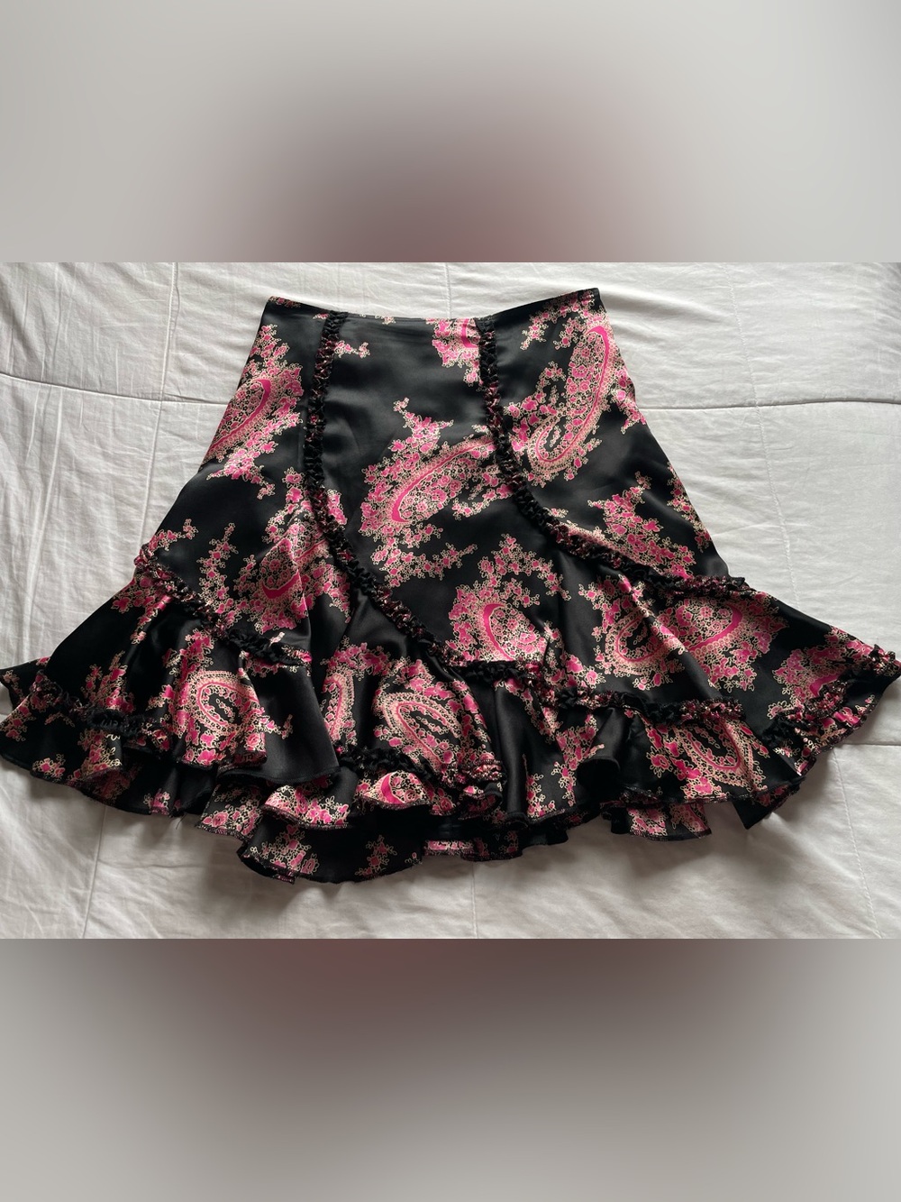 Vintage Black Pink Paisley Satin Low Rise Asymmetric Ruffle Midi Skirt Small 90s